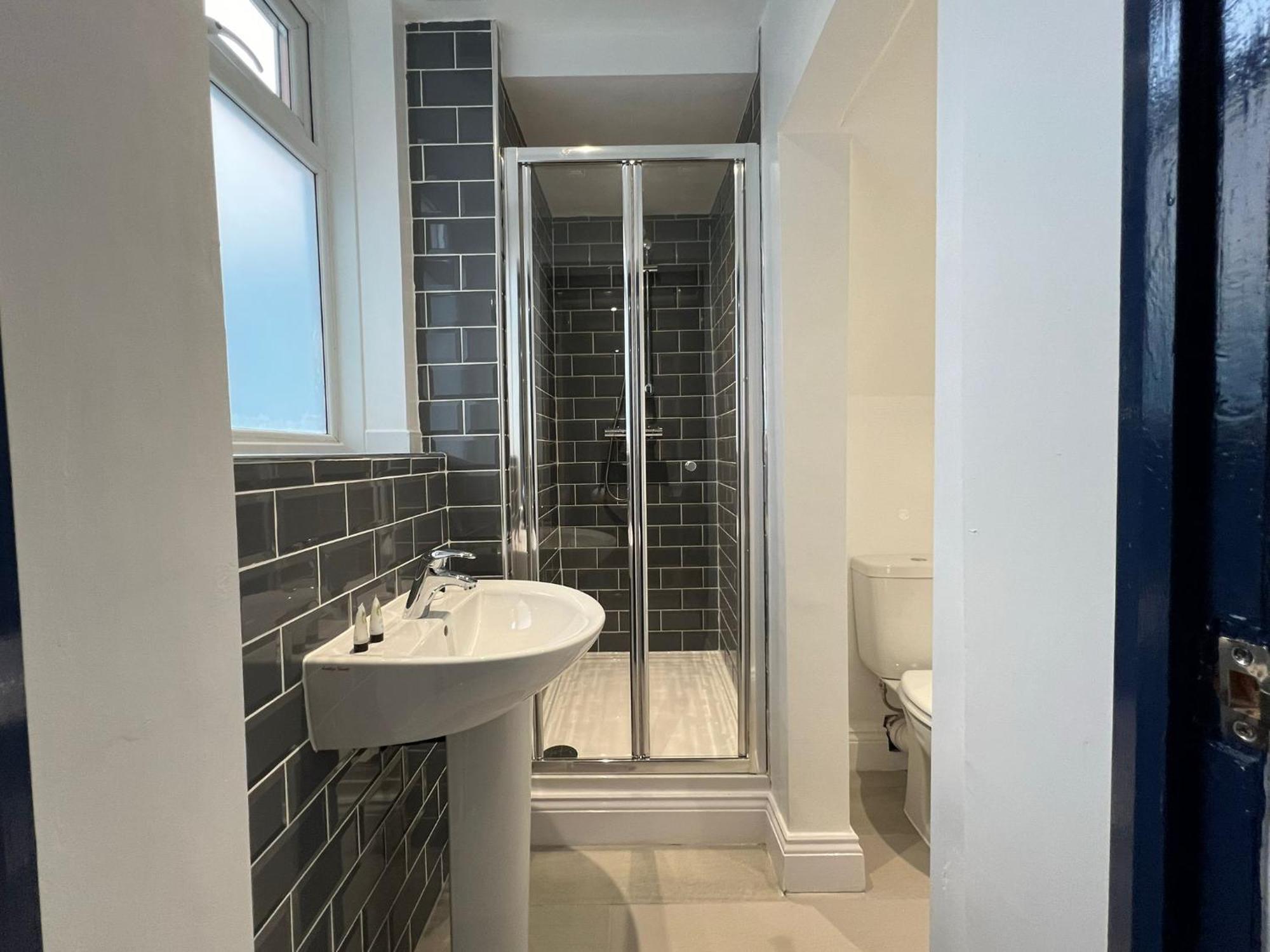 Newly Refurbished 6 Person En-Suite Apartment Tyne & Wear Newcastle Upon Tyne Killingworth Exteriör bild