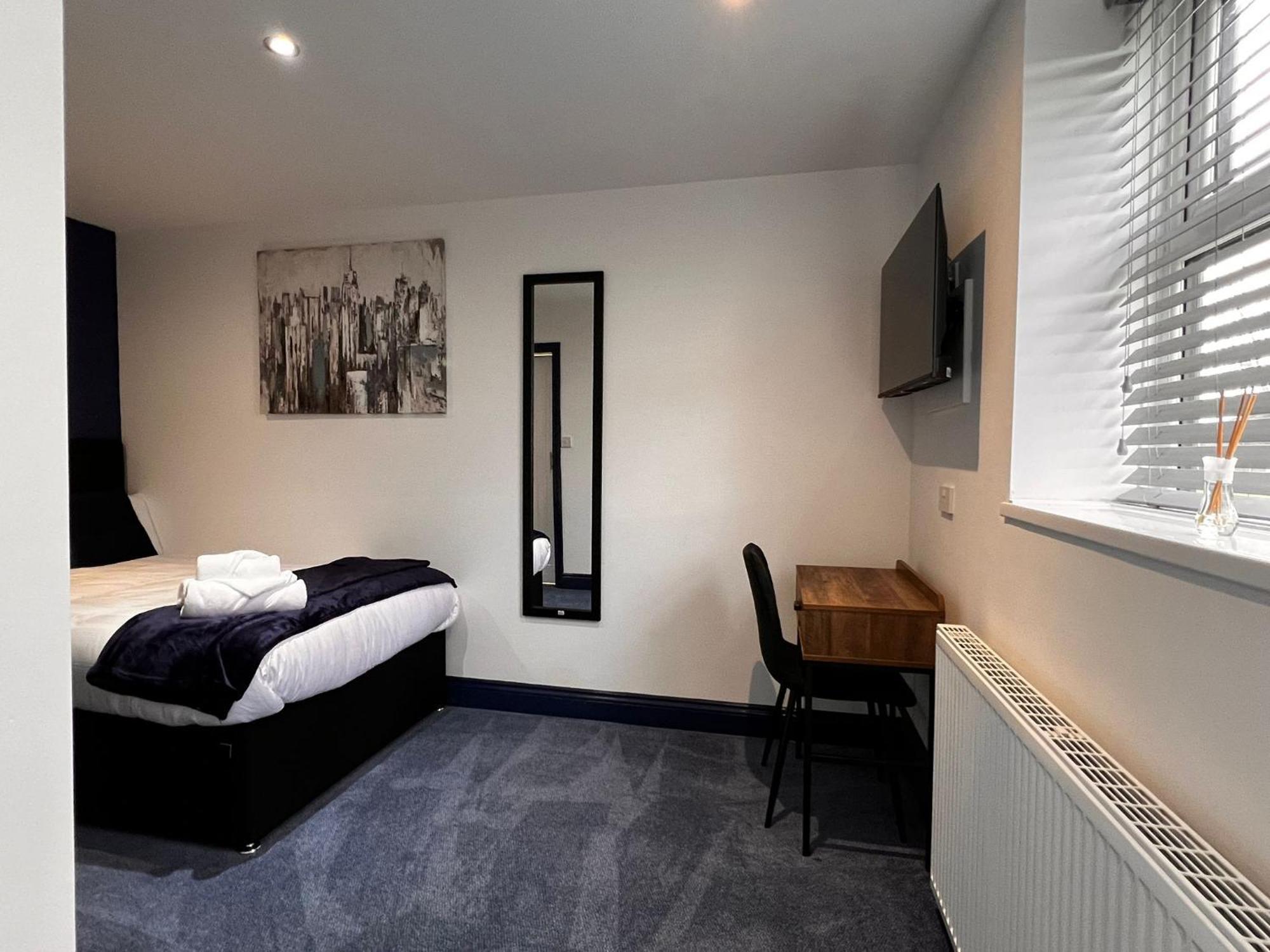 Newly Refurbished 6 Person En-Suite Apartment Tyne & Wear Newcastle Upon Tyne Killingworth Exteriör bild